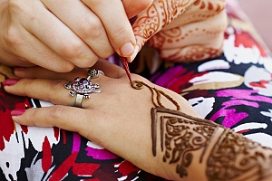 /P-166-22-B1-la-ceremonie-de-mariage-musulmane-expliquee.html